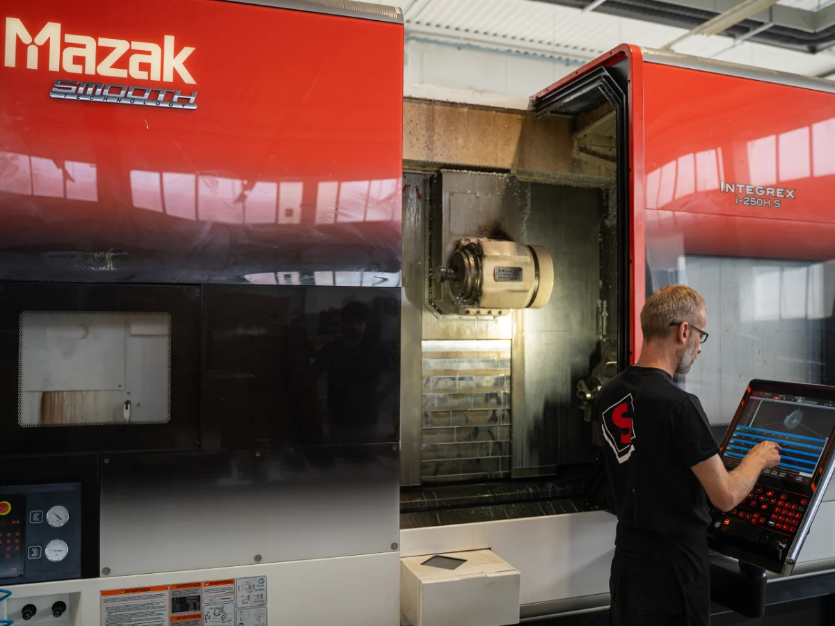 fresatura-multitasking-meccanica-di-precisione